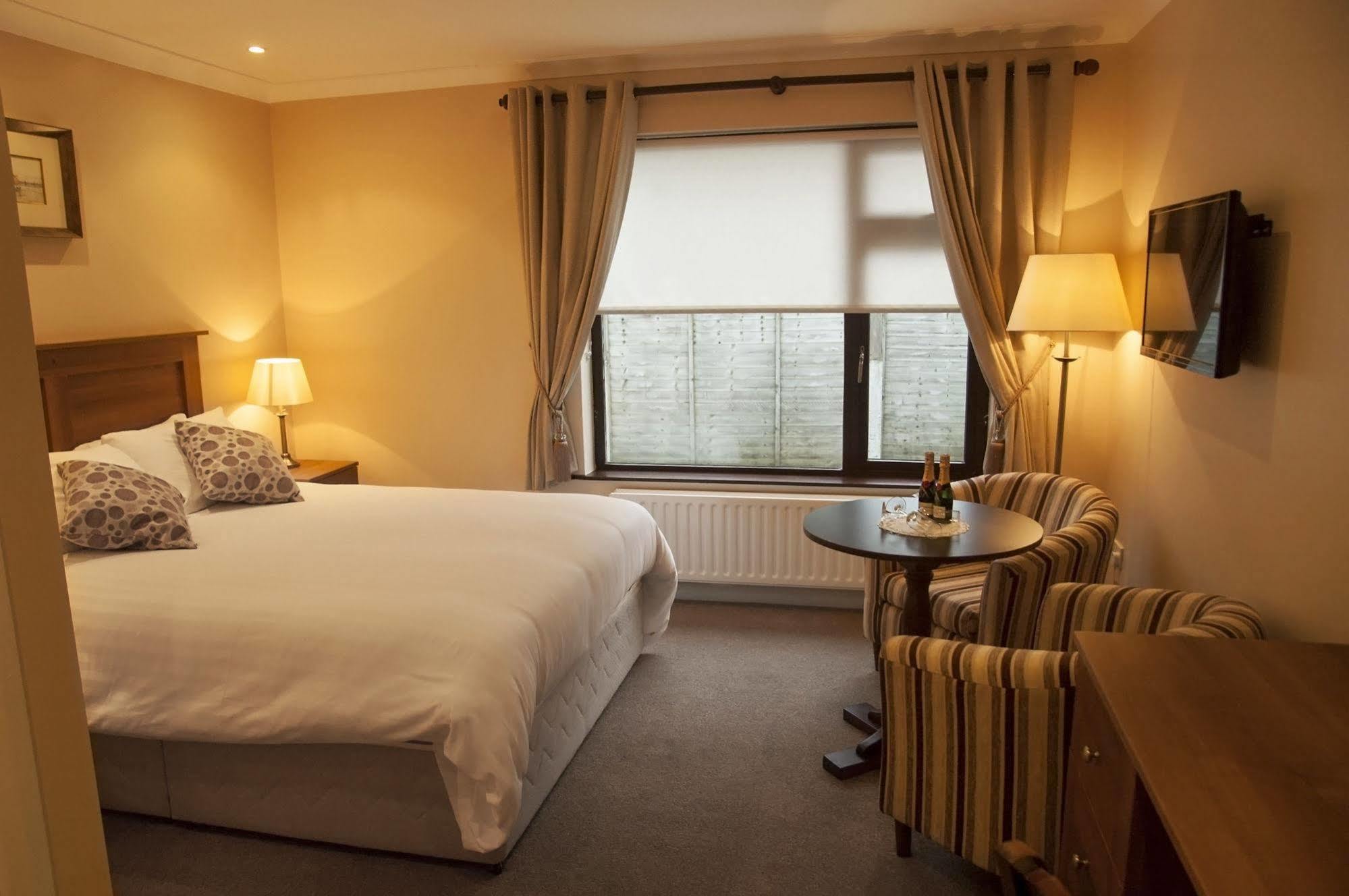 Hillview Self Catering Apartment Lusk Luaran gambar