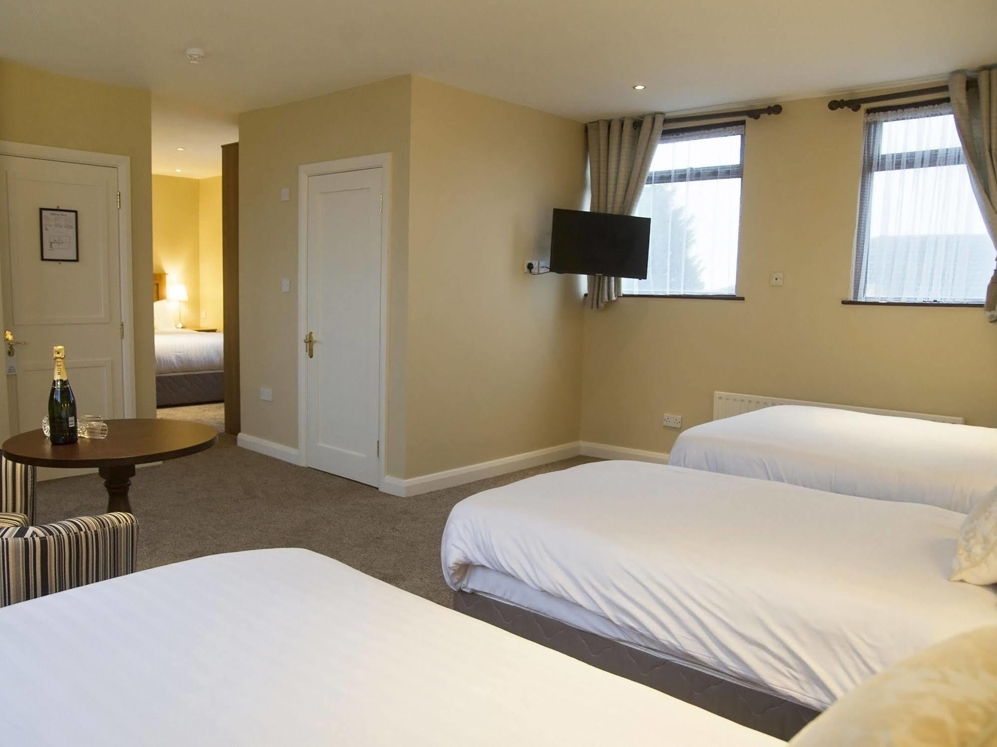 Hillview Self Catering Apartment Lusk Luaran gambar