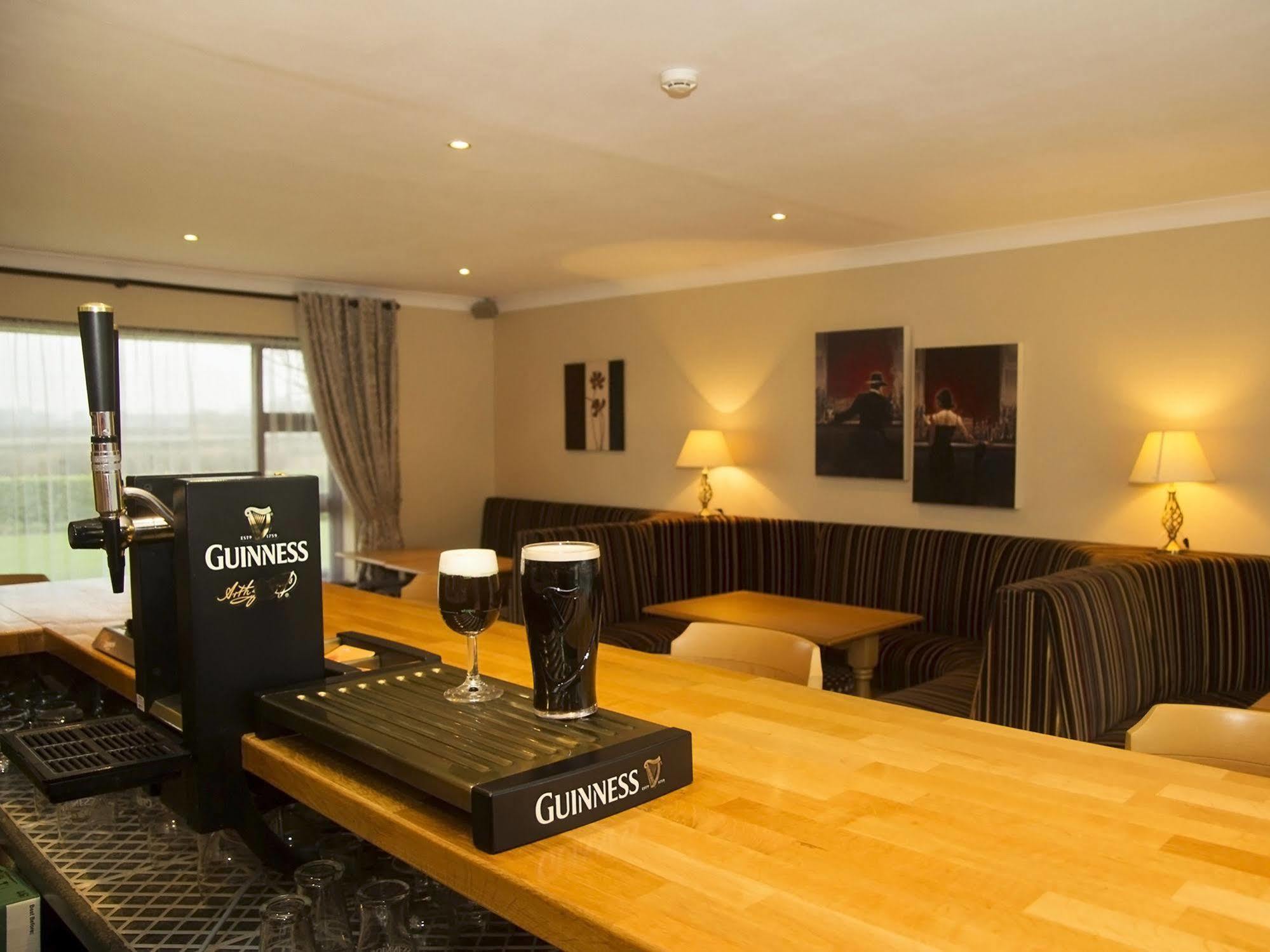 Hillview Self Catering Apartment Lusk Luaran gambar