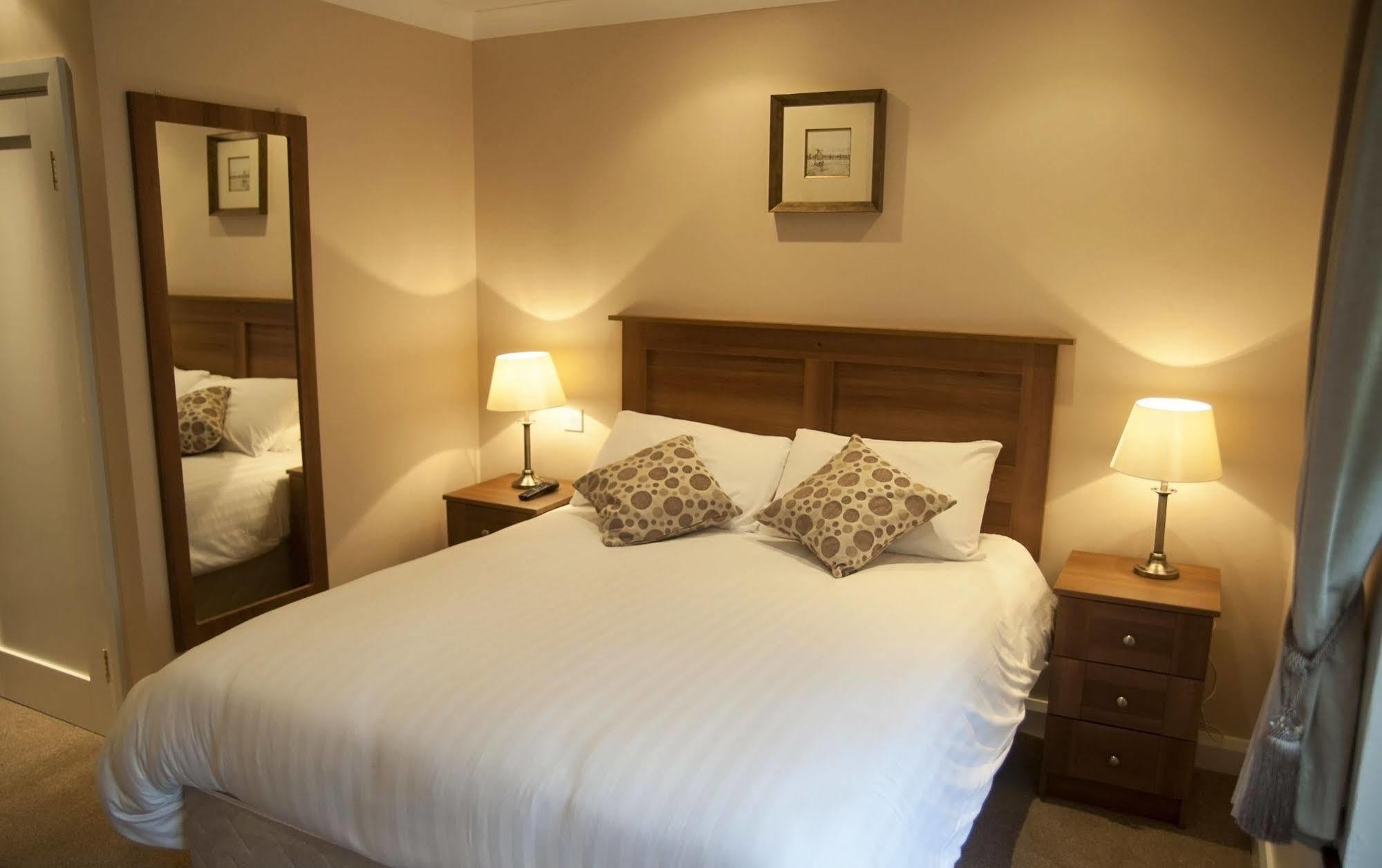 Hillview Self Catering Apartment Lusk Luaran gambar