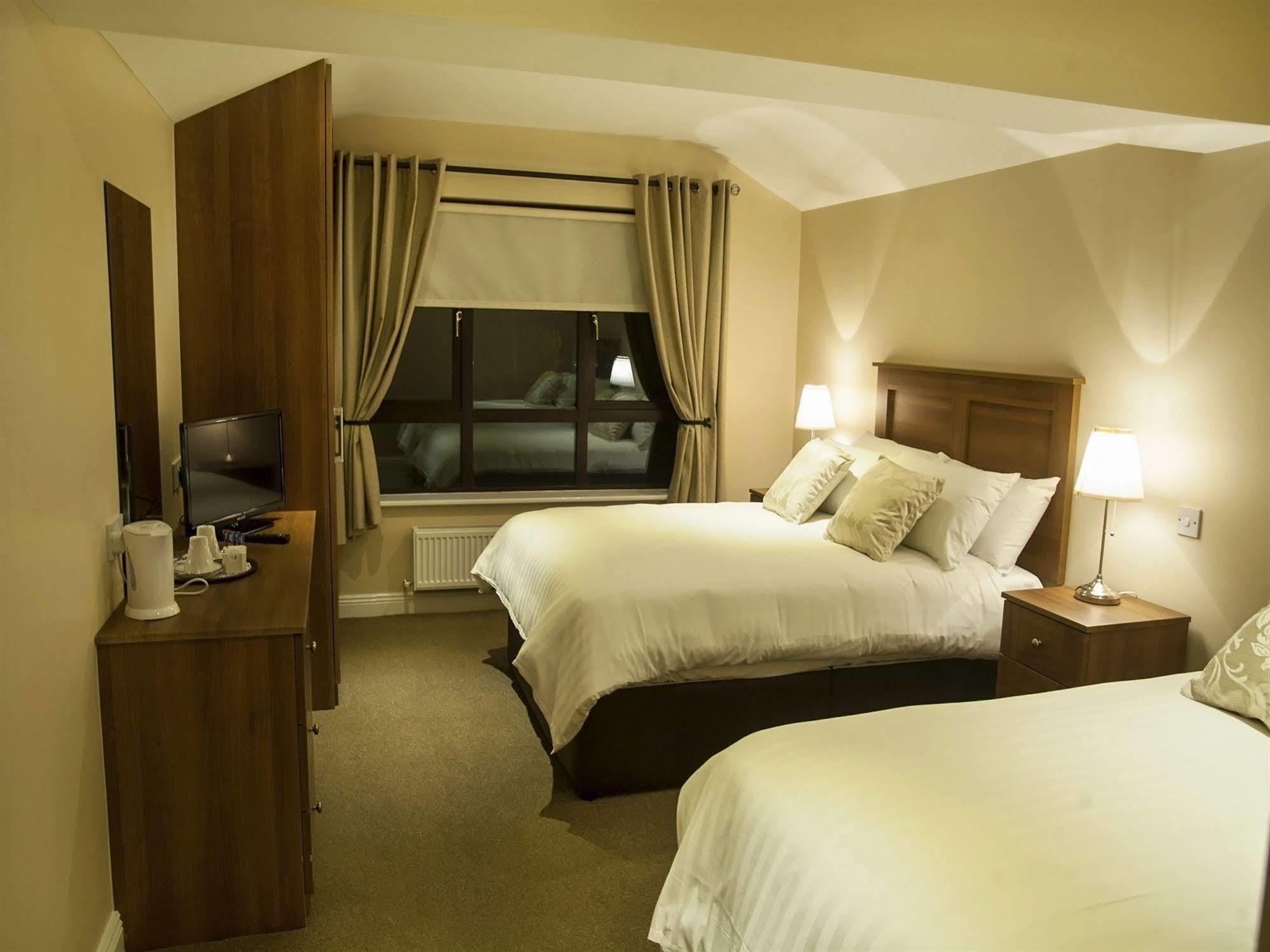 Hillview Self Catering Apartment Lusk Luaran gambar