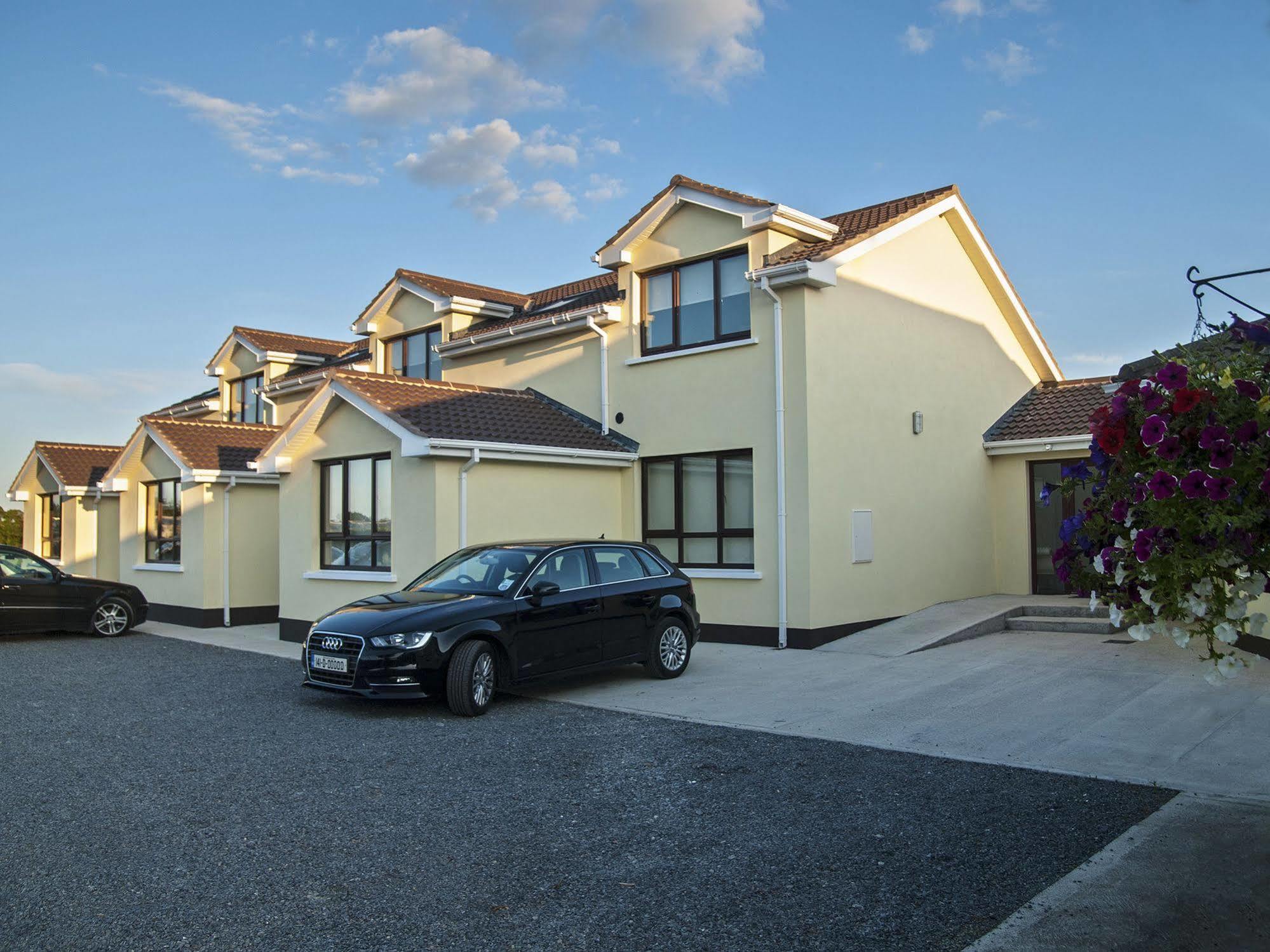 Hillview Self Catering Apartment Lusk Luaran gambar